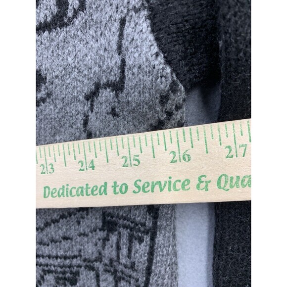 Boohoo Gray and Black Limited Edition Cardigan - Picture 5 of 16